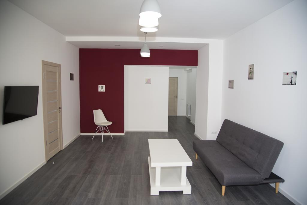 City Centre Apartments By Picnic Yerevan Ngoại thất bức ảnh