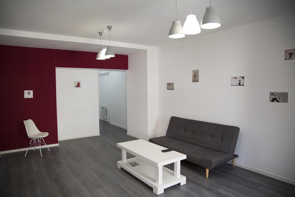 City Centre Apartments By Picnic Yerevan Ngoại thất bức ảnh