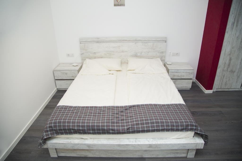 City Centre Apartments By Picnic Yerevan Ngoại thất bức ảnh