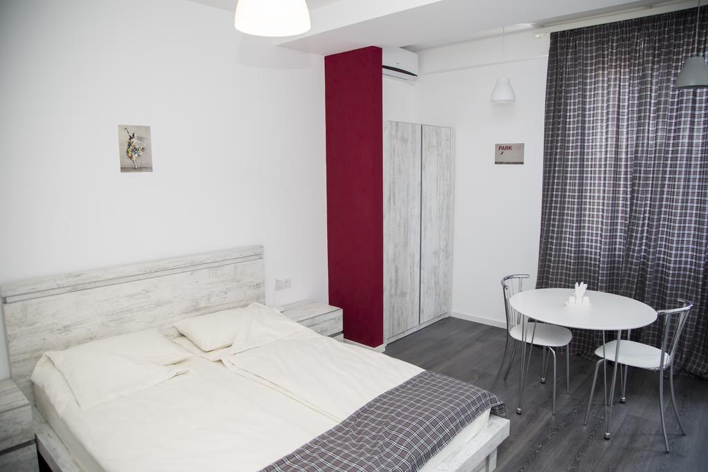 City Centre Apartments By Picnic Yerevan Ngoại thất bức ảnh