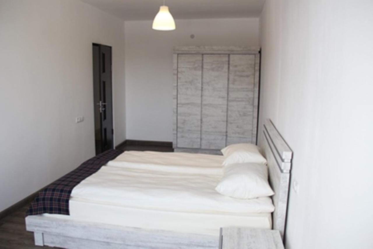 City Centre Apartments By Picnic Yerevan Ngoại thất bức ảnh